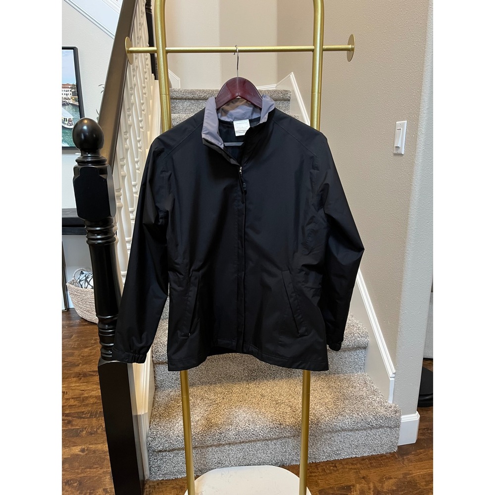 Nike storm fit woman's jacket